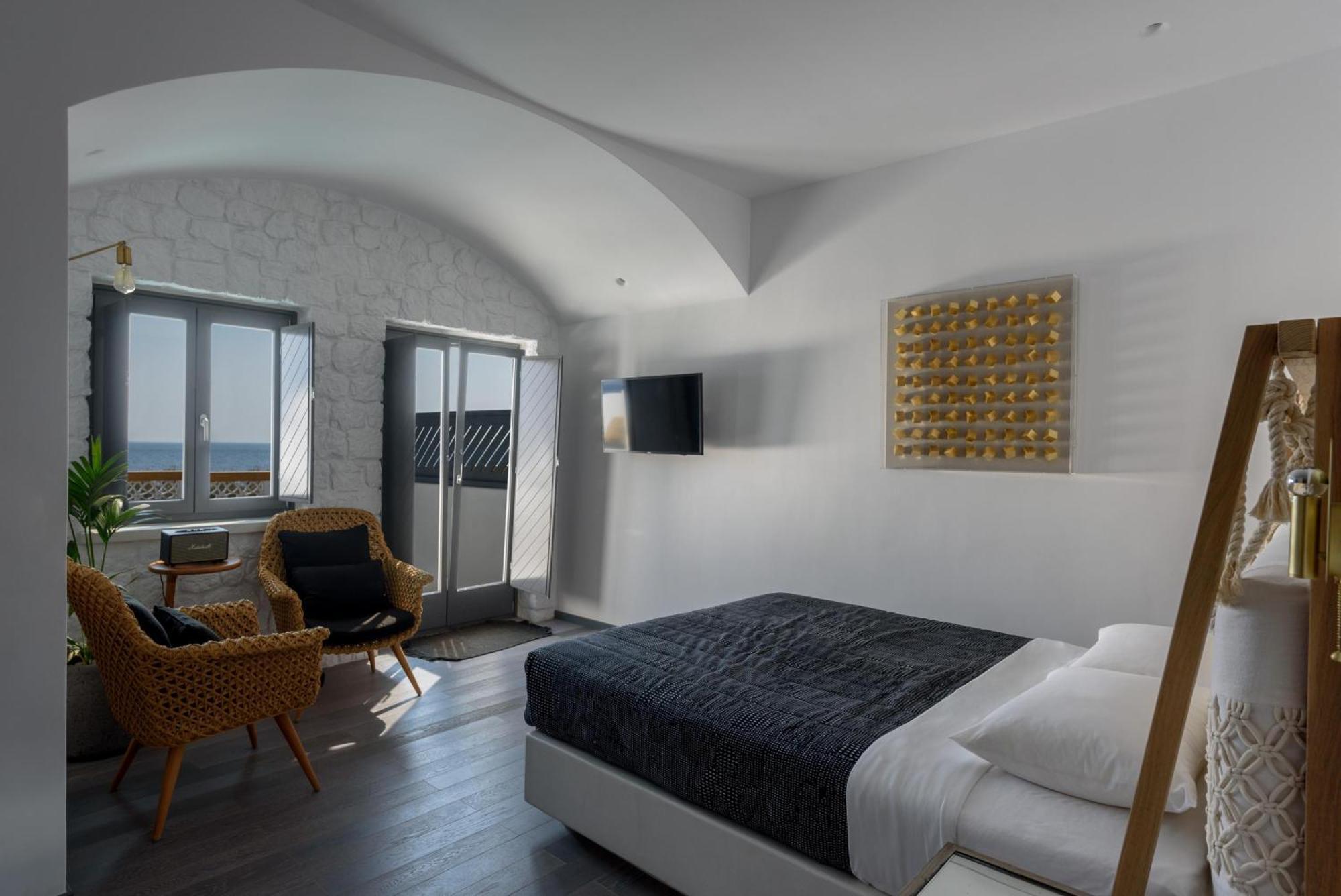 Afroditi Venus Beach Resort Kamari  Bagian luar foto